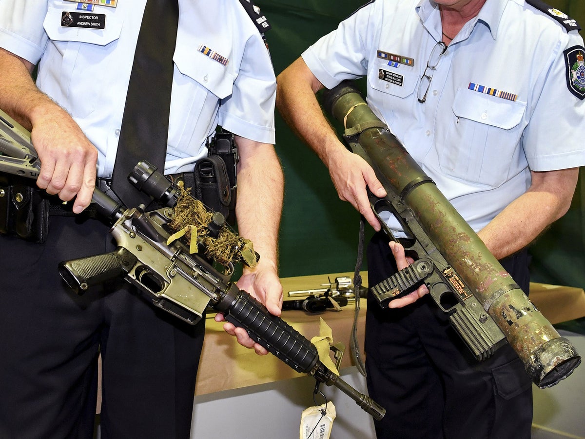 enhed Klimatiske bjerge kollidere Rocket launcher among 57,000 illegal firearms handed in during Australian  gun and weapon amnesty | The Independent | The Independent