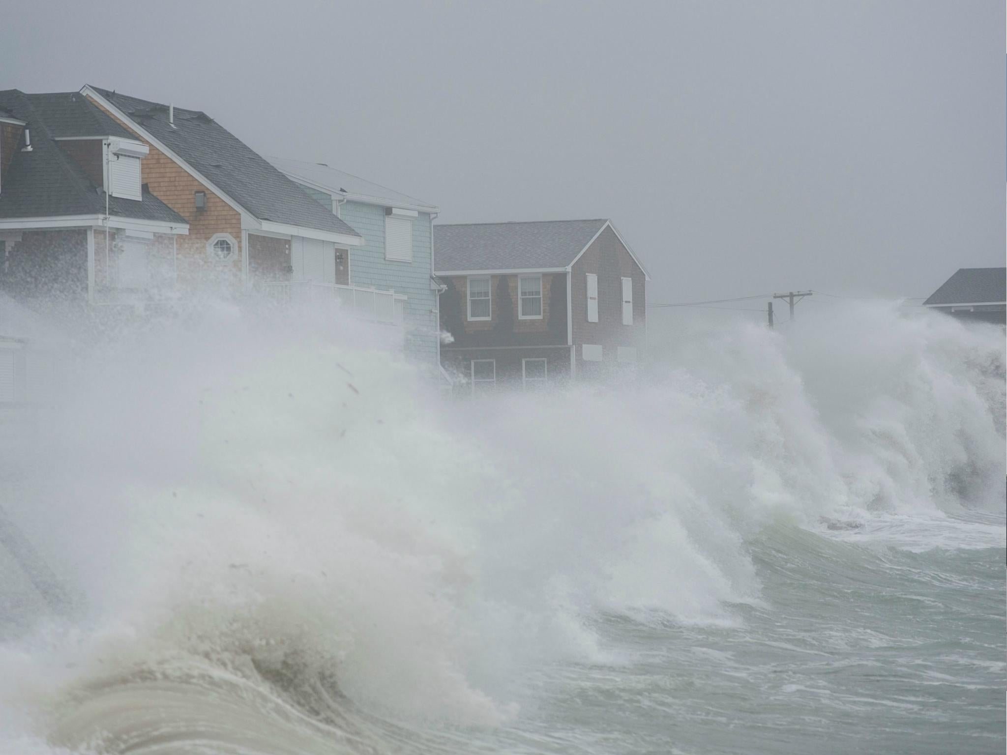 Bomb Cyclone Harsh Winter Storm Brings Snow Flooding And Power Outages Across Us Northeast 9314