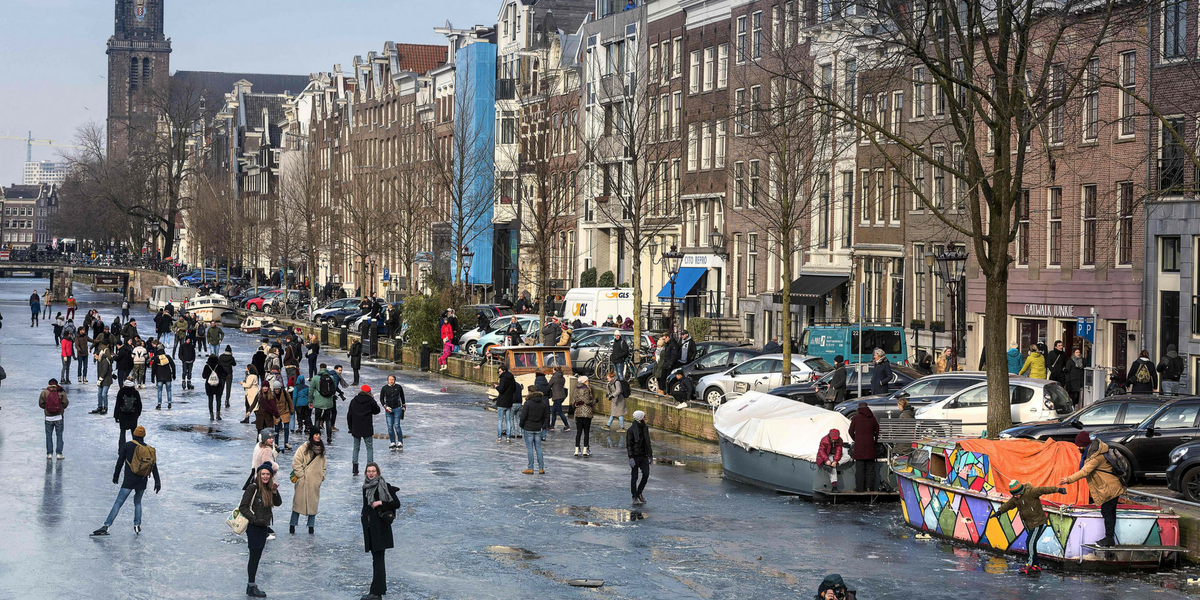 Brexit: Amsterdam surpasses London as Europe&rsquo;s leading share trading hub