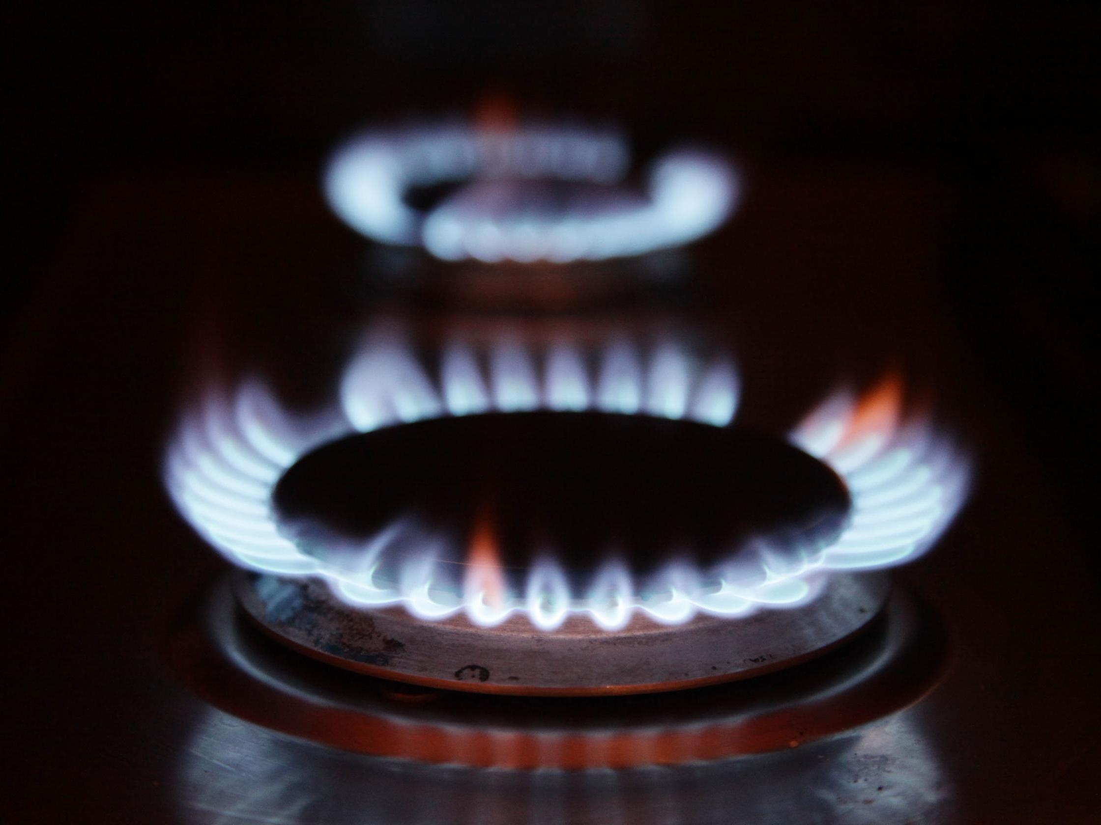 Gas and electricity companies will be forced to pay customers £30 for problems they encounter switching suppliers