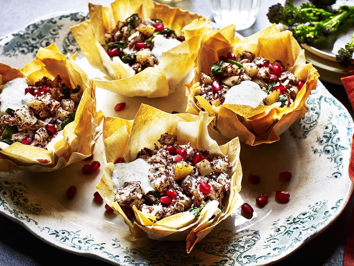How to make Greek potato and chicken parcels with pomegranate, spinach ...