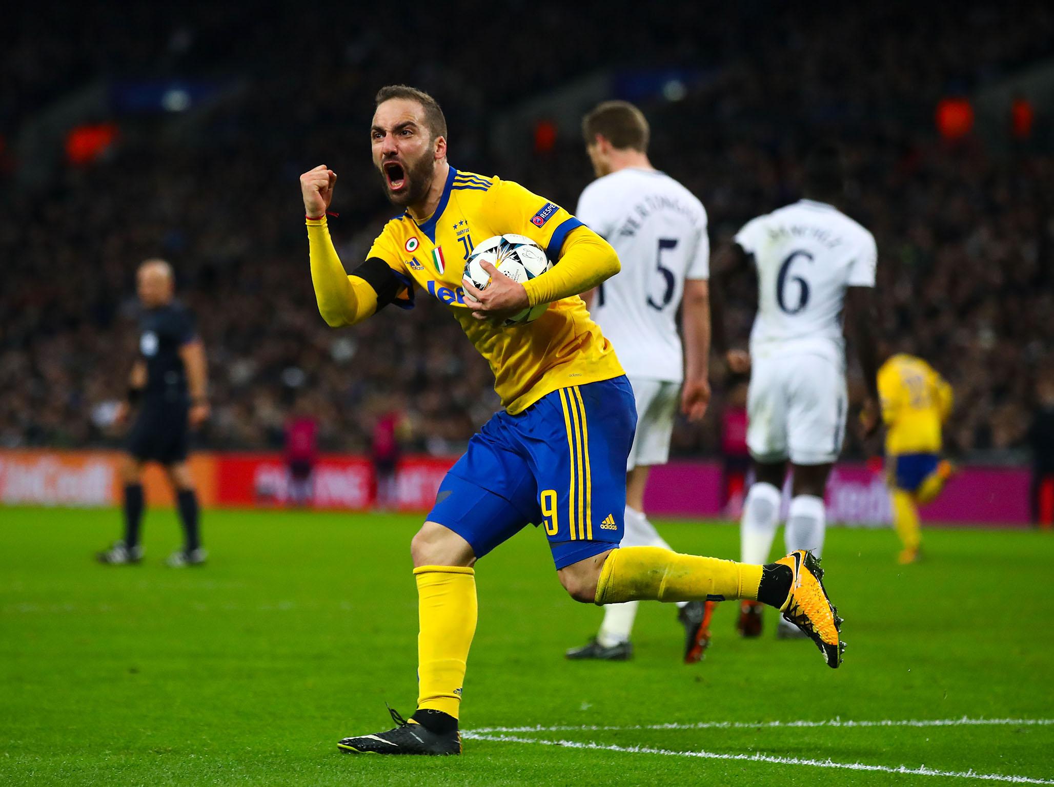 Gonzalo Higuain celebrates Juventus’s equaliser