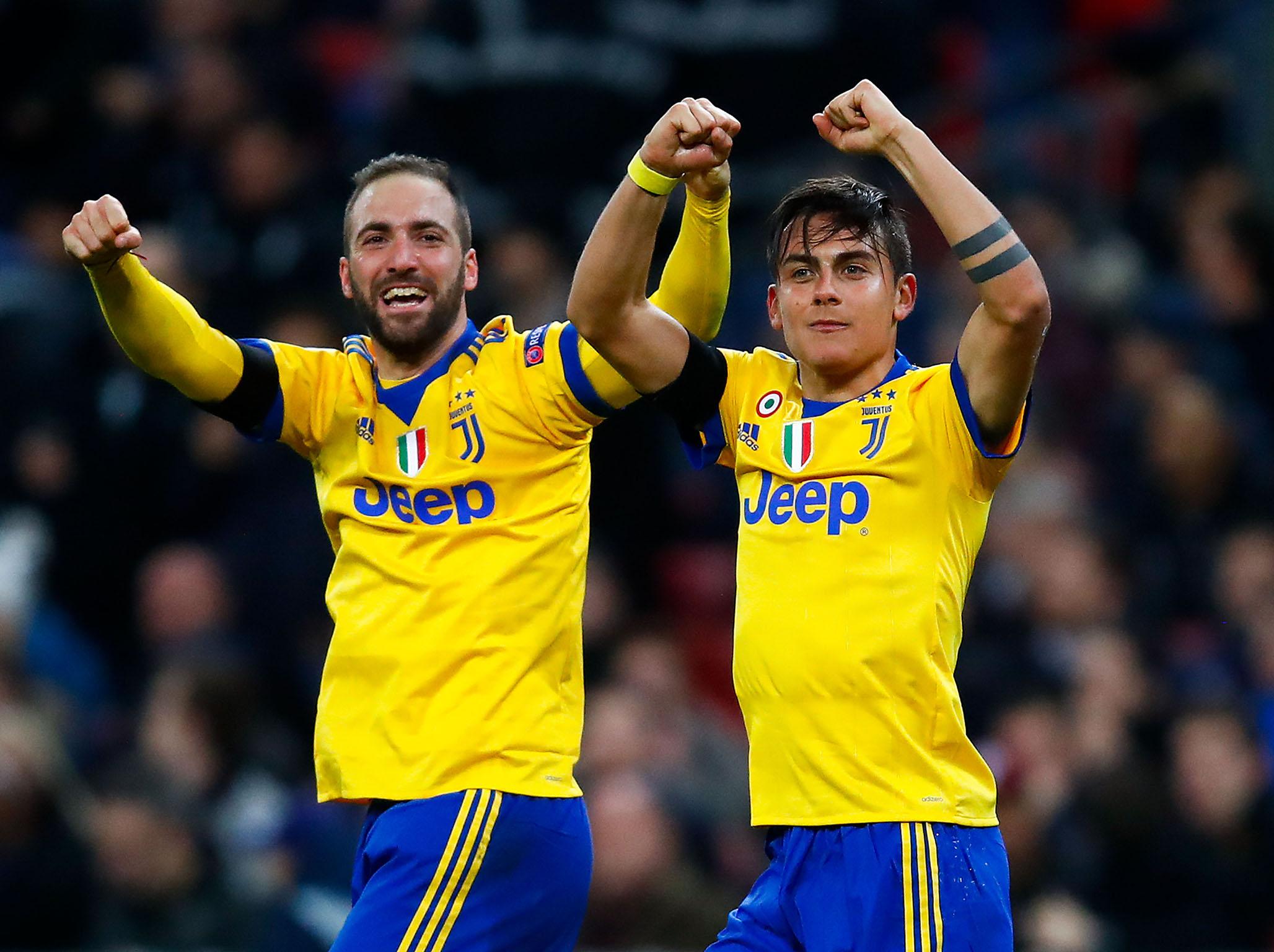 Juventus’s goalscorers Gonzalo Higuain and Paulo Dybala
