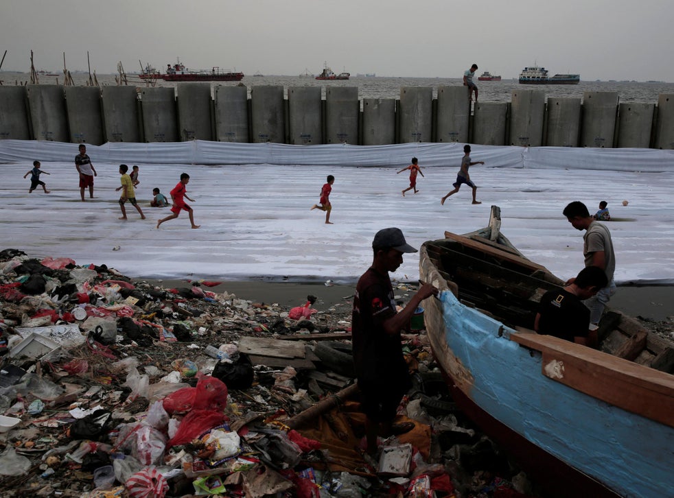 Indonesia’s sinking shoreline: Climate change and environmental ...