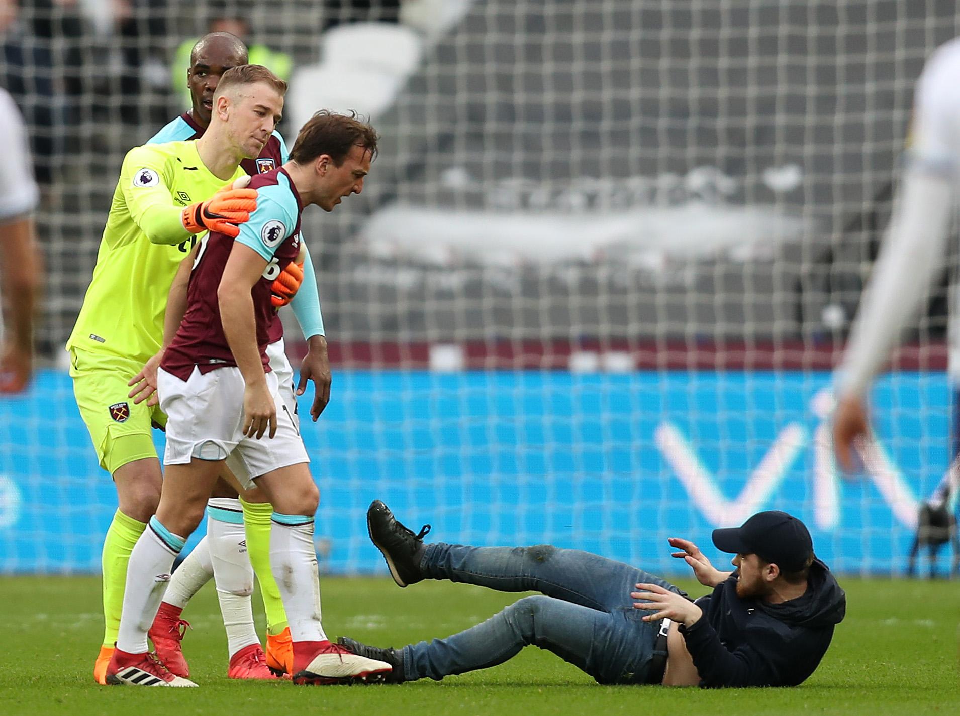 West Ham set to hand life bans to fans involved in London Stadium pitch invasion