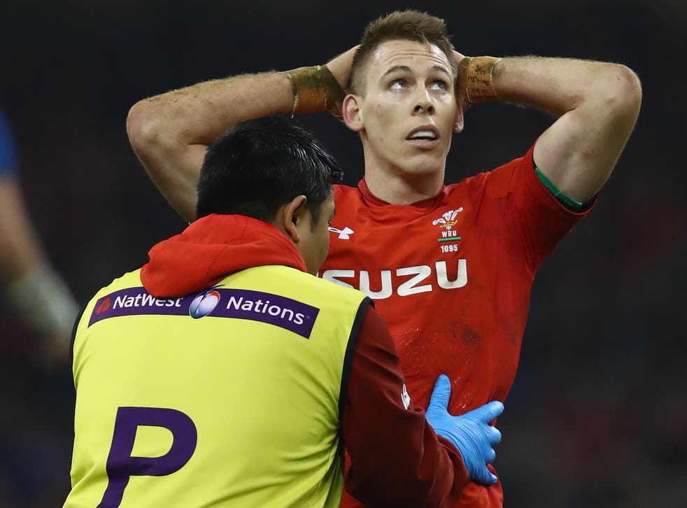 Liam Williams has been told to control his emotions or risk losing his Wales place