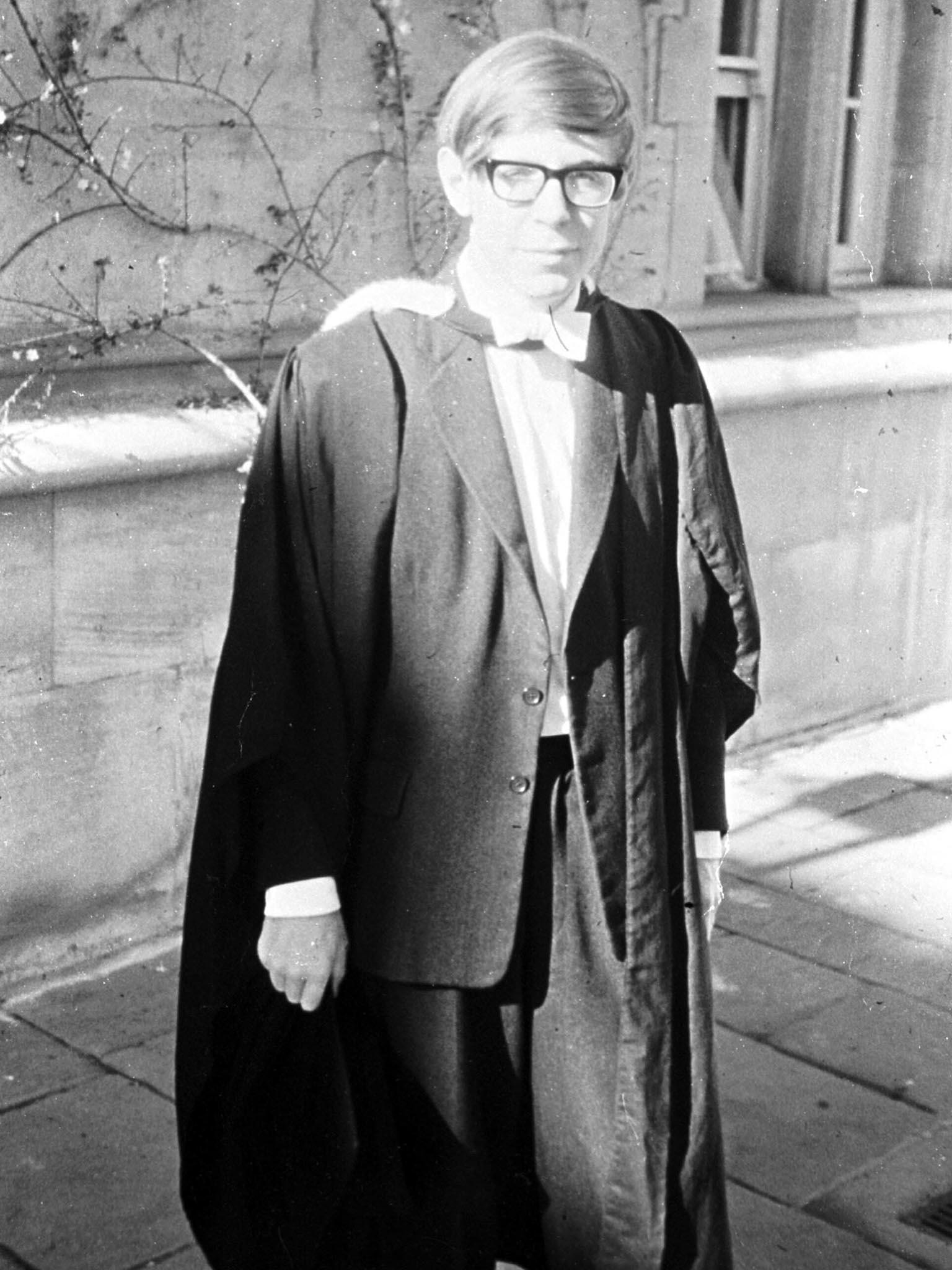 Stephen Hawking at his Oxford graduation (MASONS NEWS SERVICE)