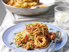 Spicy lamb bolognese in 30 minutes, recipe