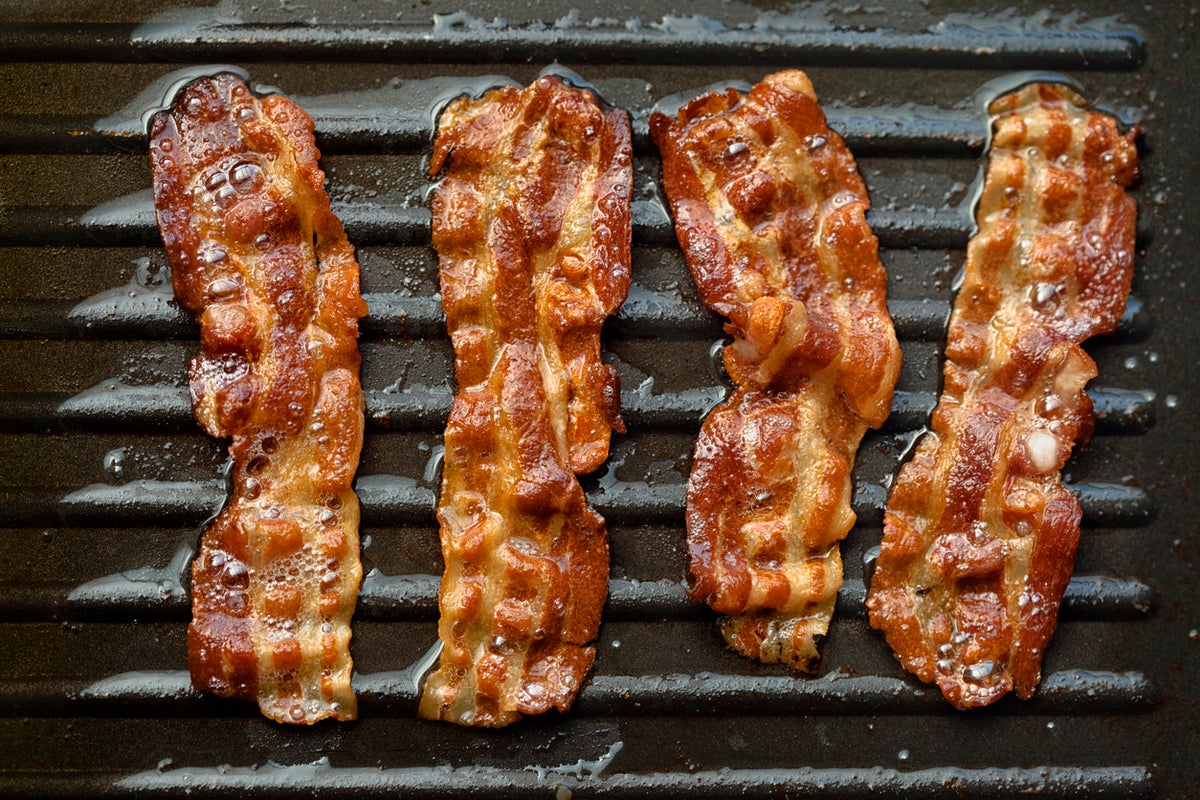 For Perfect Bacon, Add a Little Water to the Pan