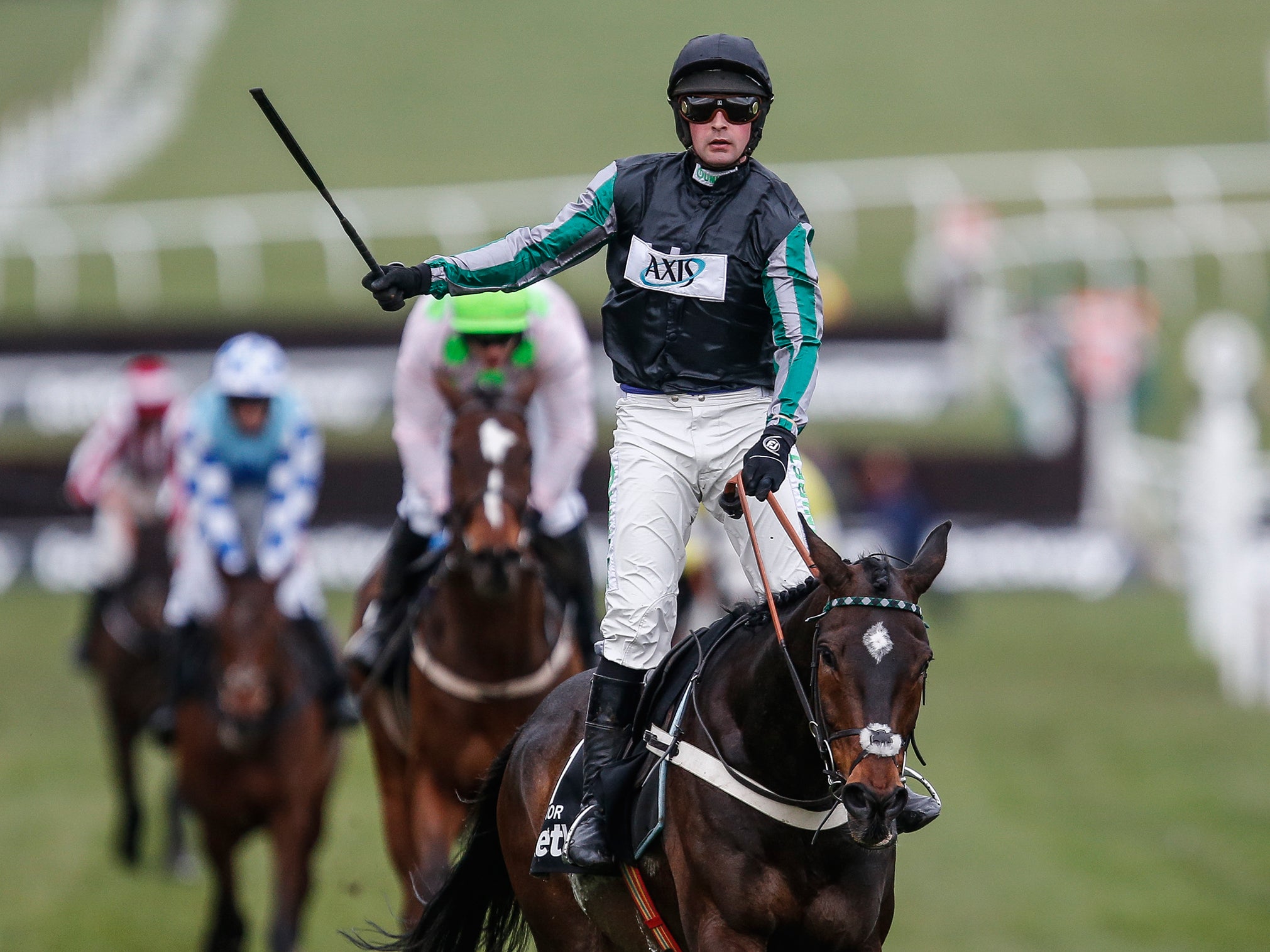 Altior and Nico de Boinville claimed the 2018 Queen Mother Champion Chase for Nicky Henderson
