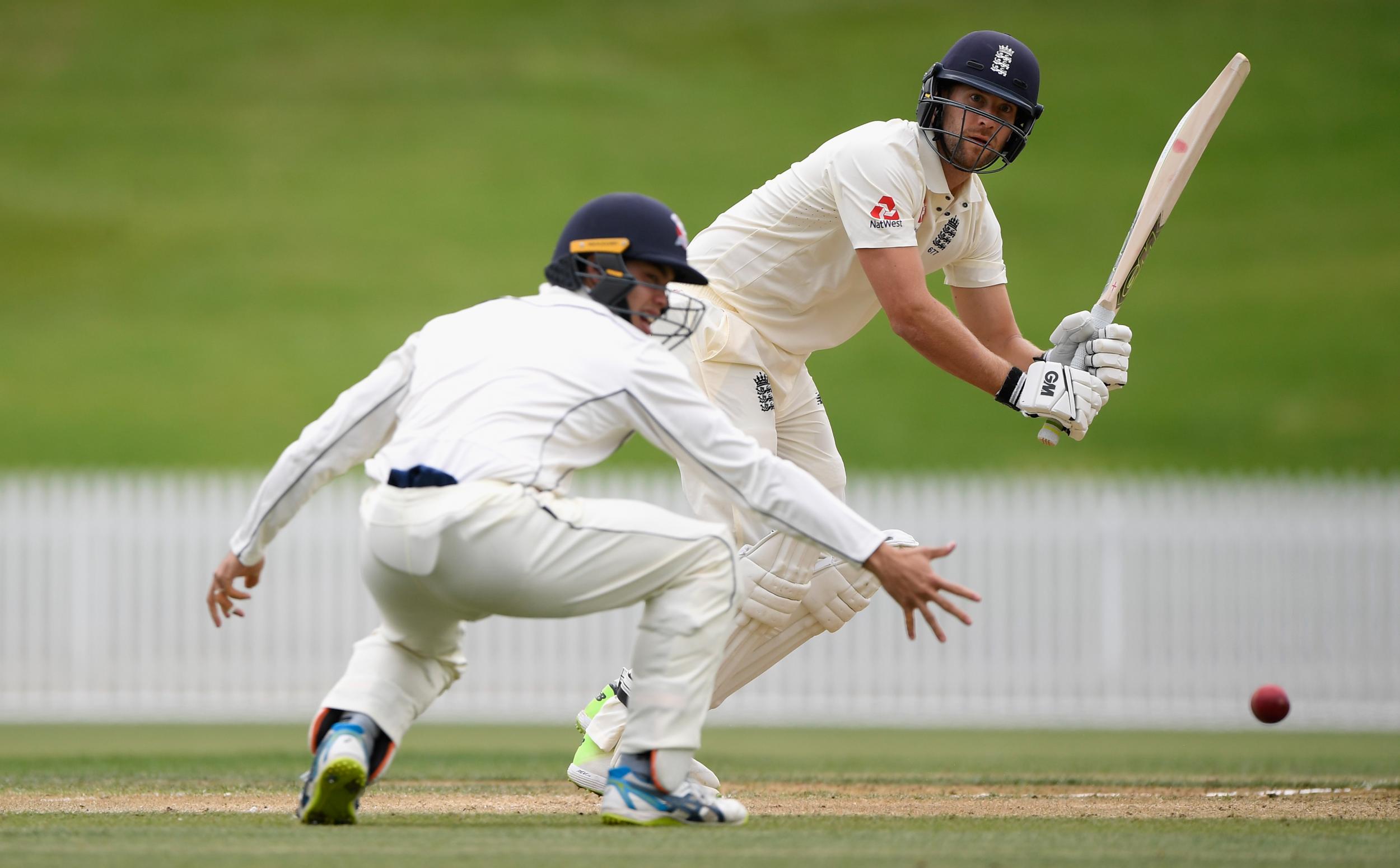 Dawid Malan hits out past fielder Mark Chapman