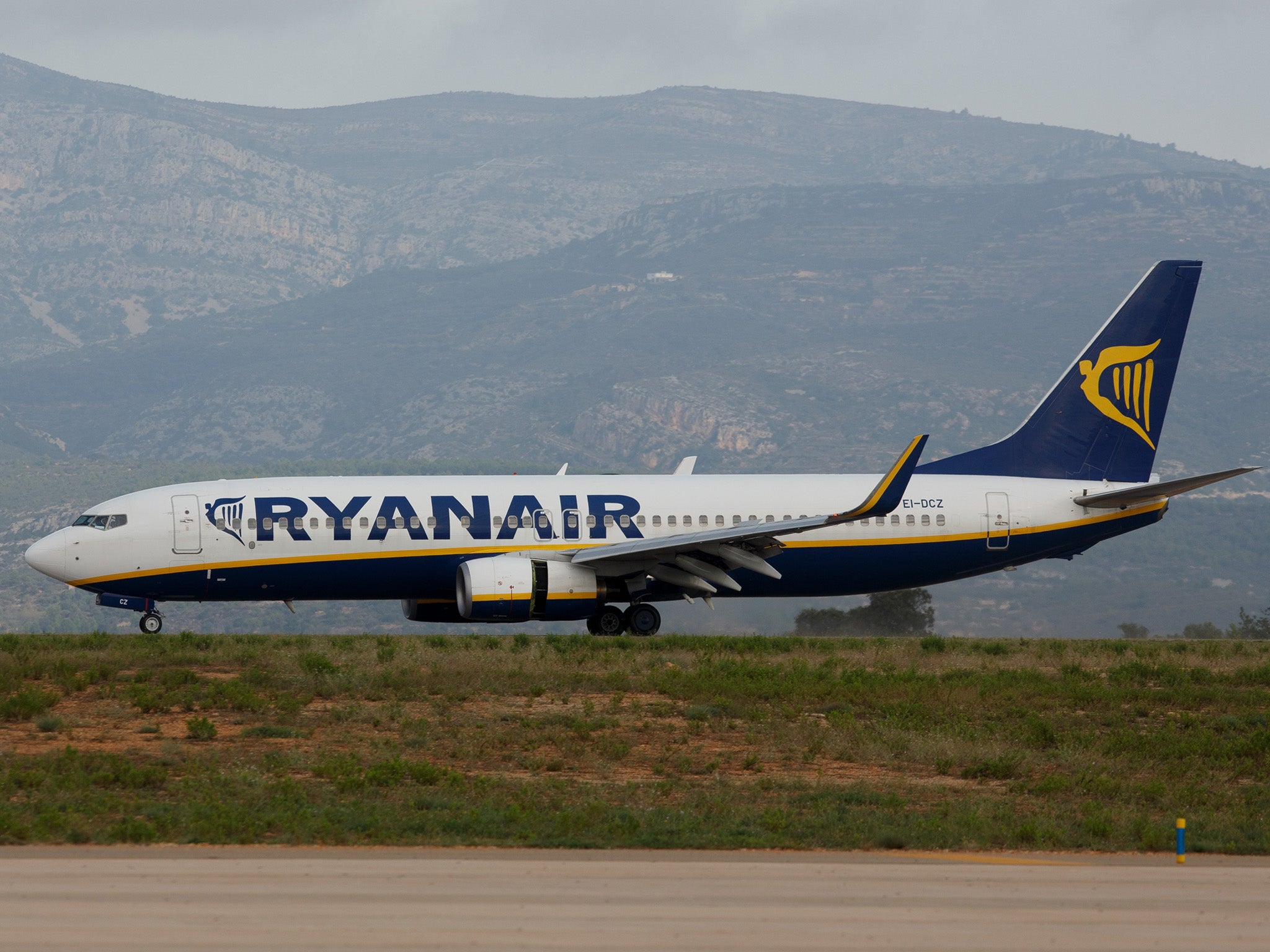 Ryanair says the majority of its UK pilots are male