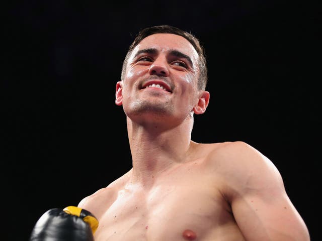 Anthony Crolla has been added to the undercard of next Saturday's heavyweight title fight