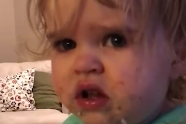 The little girl did not like her first taste of wasabi (YouTube)