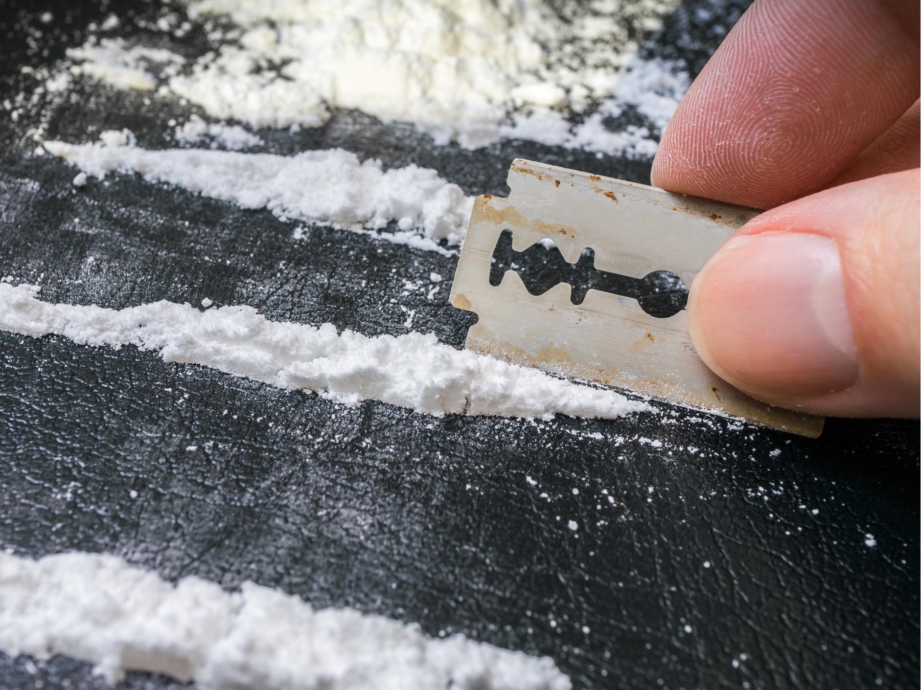 A new study has found that even those who have not been in recent contact with the drugs can have detectable traces of cocaine and heroin on their fingers