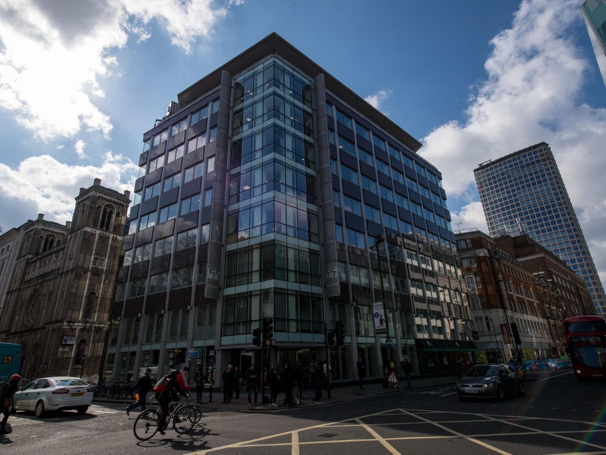 Cambridge Analytica: Investigators raid London offices after search ...