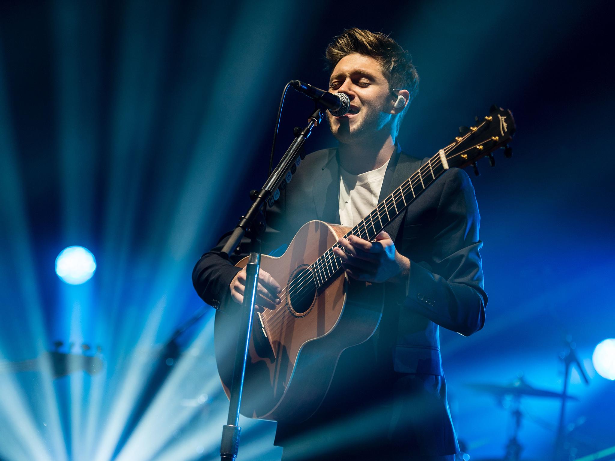 Niall Horan performing at Brixton Academy