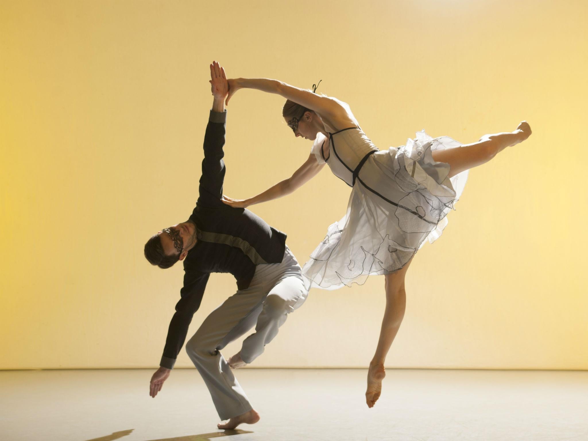 Nicholas Bodych and Elly Braund performing in ‘Carnaval’ as part of Mid Century Modern at Sadler’s Wells