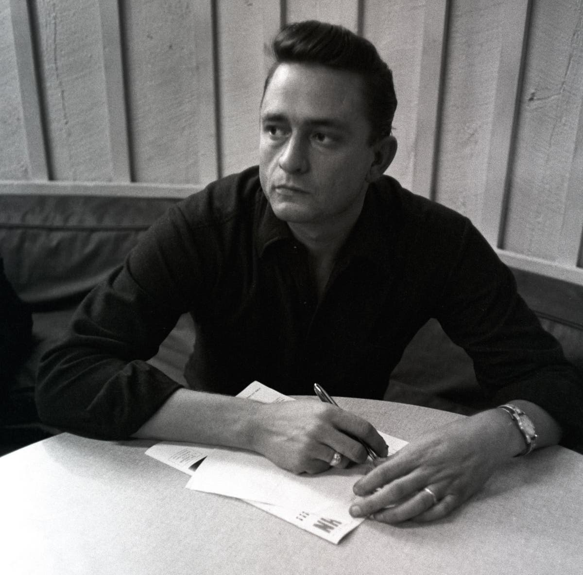 Johnny Cash Forever Words John Carter Cash Discusses The New Tribute To His Father S Work The Independent The Independent