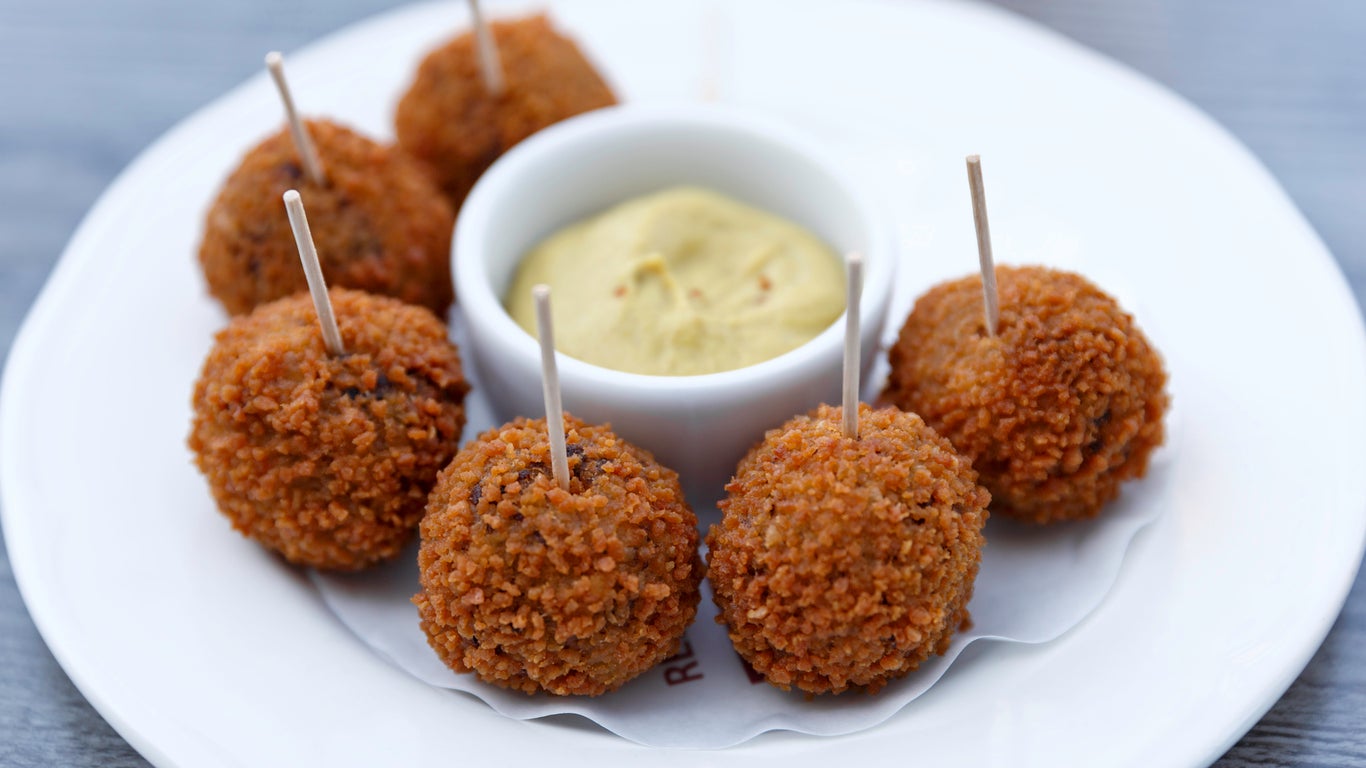 Bitterballen is meaty snack that goes well with beer (Getty/iStock)