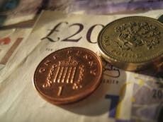 Pound sterling plummets as UK inflation undershoots expectations