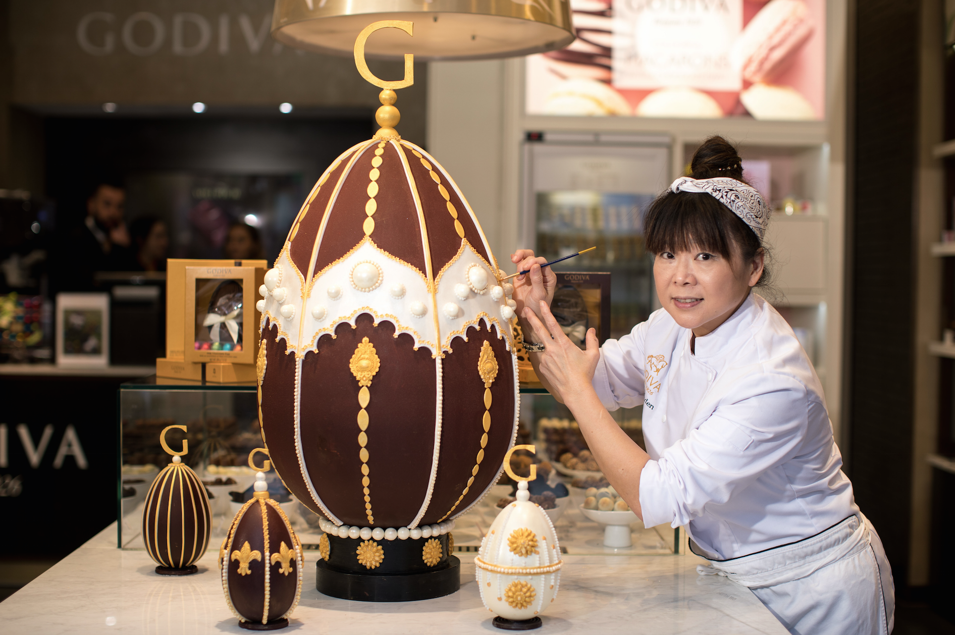 Showstopping creations: Cherish with the Godiva?Atelier and Artesian eggs