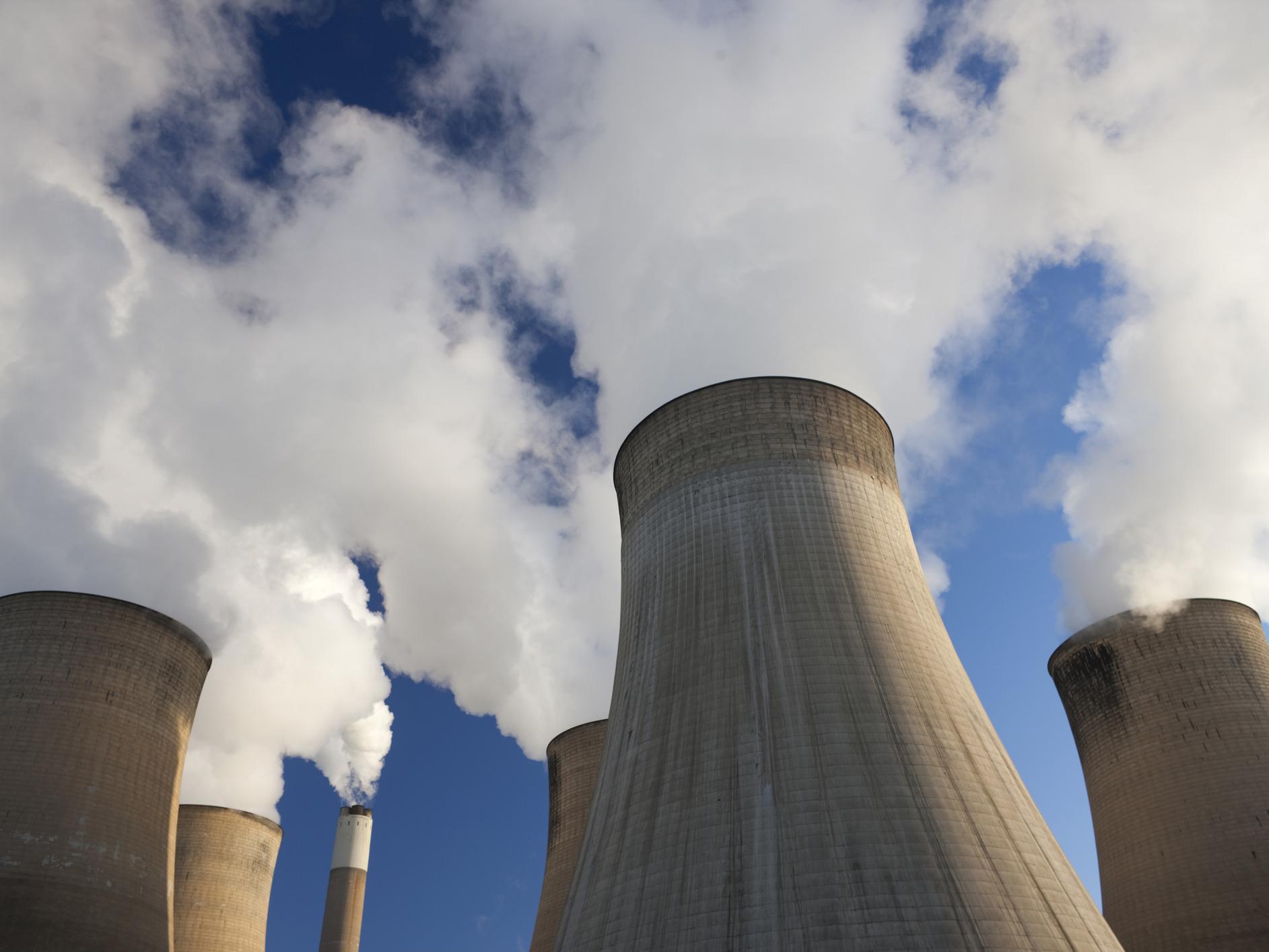 A new report states the UK must set new targets to ensure greenhouse gas emissions are balanced by the removal of greenhouse gases from the atmosphere