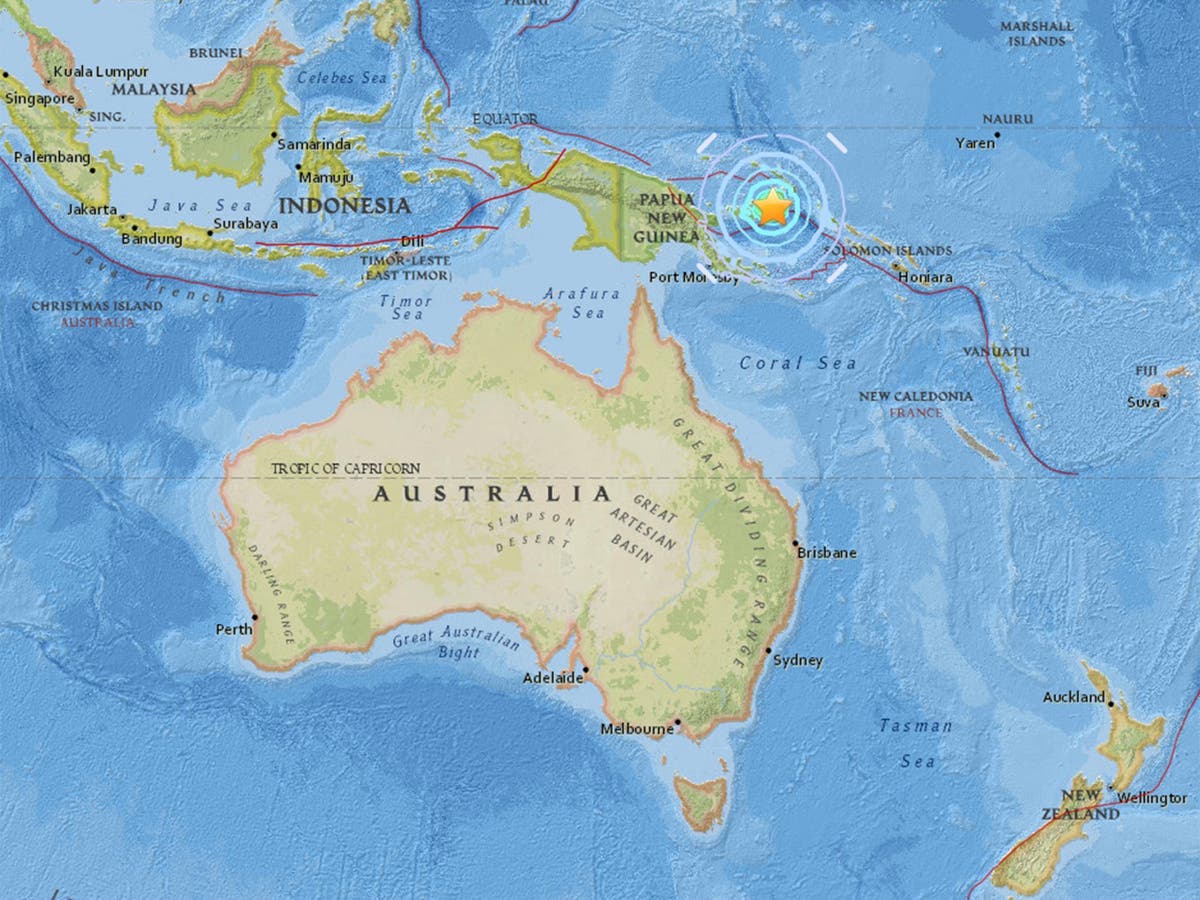 Earthquake with a 6.9 magnitude strikes off the coast of Papua New