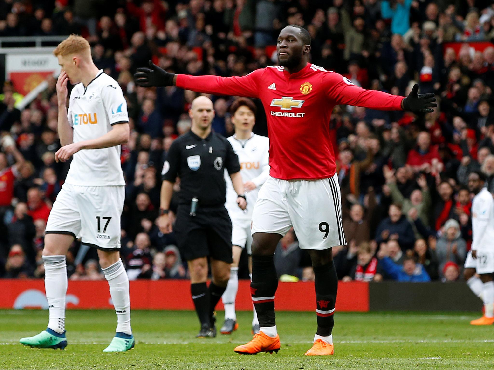Lukaku celebrates his 100th Premier League goal after scoring against Swansea