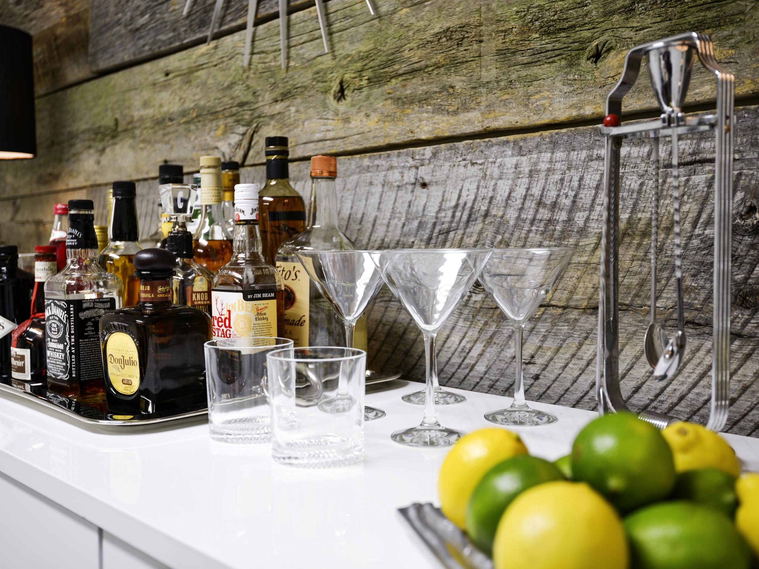 From booze to tools, how to create your perfect home bar The Independent The Independent