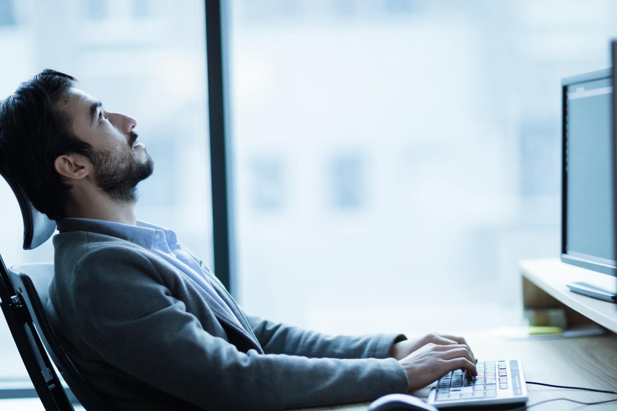 Half of workers make bad first impressions when starting new jobs | The ...
