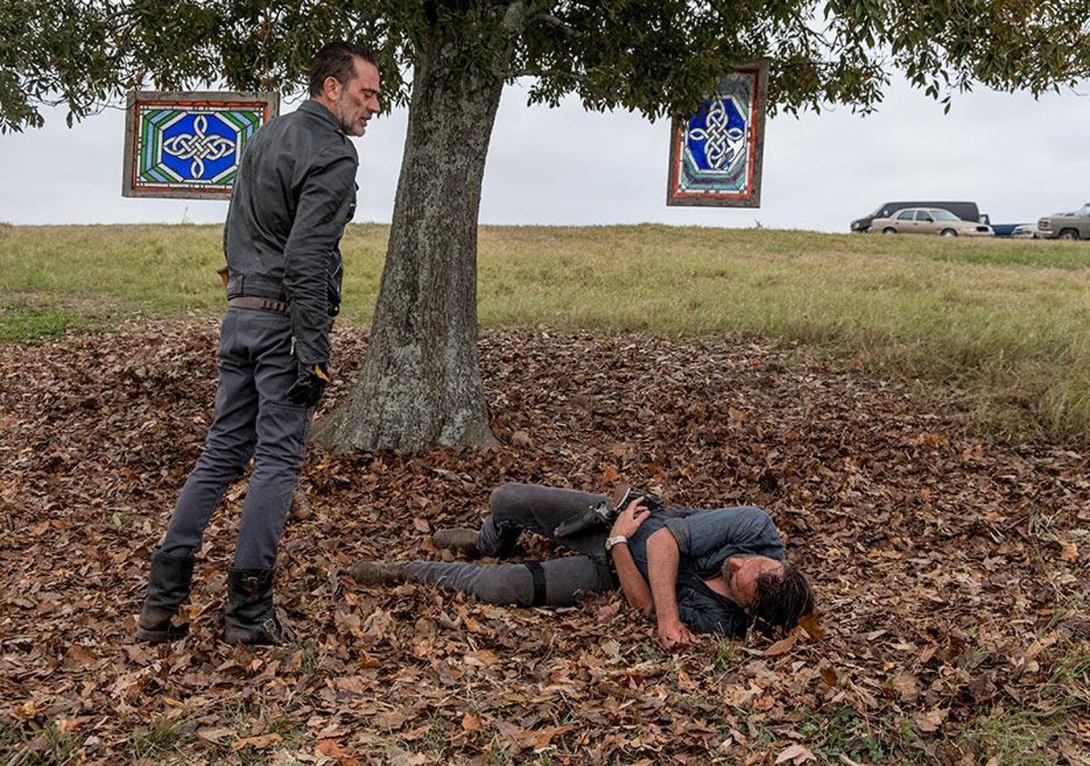 The Walking Dead Season 8 Finale What Happens To Negan In The Comics Does He Die In Episode 16 The Independent The Independent