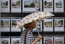 Average UK house price hits £305,732 but London market declines
