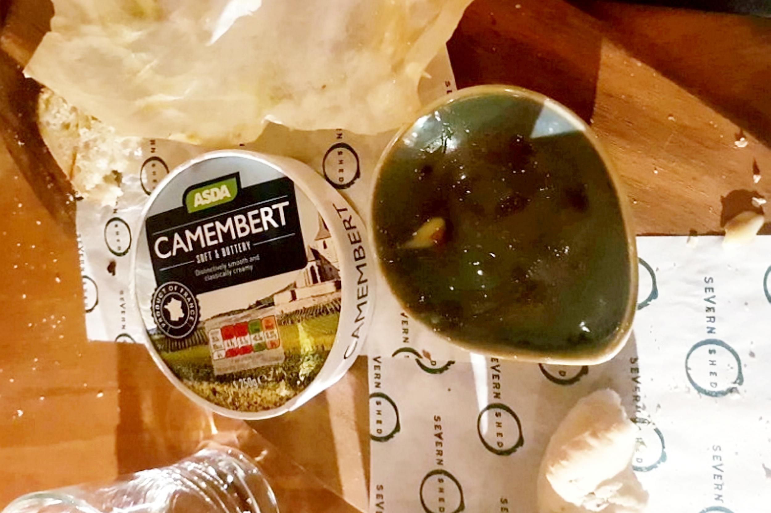Emma Daniels gave the restaurant a two-star review on TripAdvisor