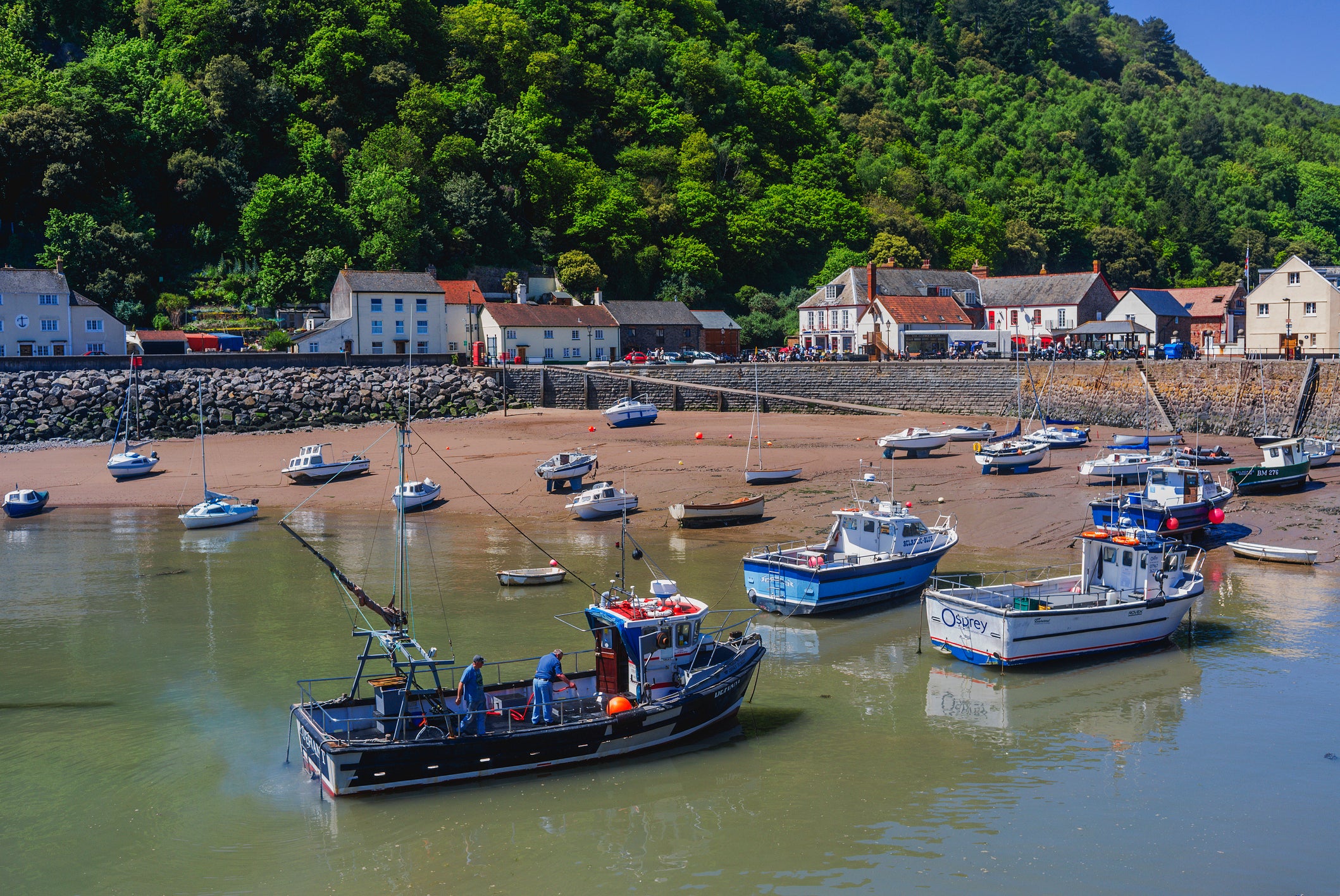 Minehead in Somerset is home to pleasure boats and paddle steamers (iStock)