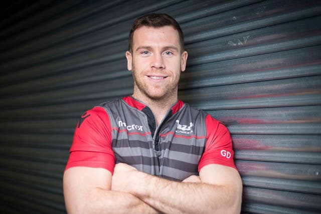 Gareth Davies says Scarlets will head to the Aviva Stadium holding no fear against Leinster