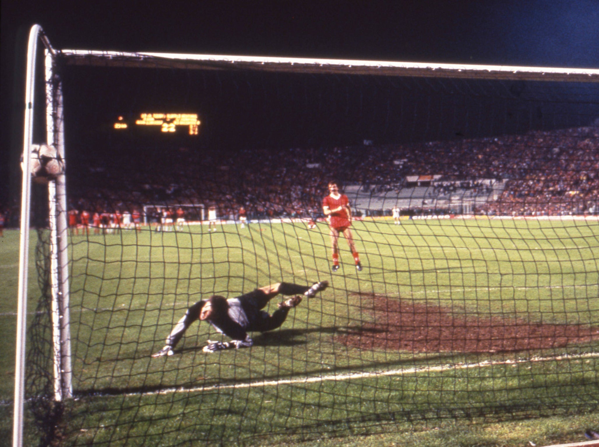 AS Roma 1 Liverpool 1 (2-4 pens) in May 1984 in Rome. Dario Bonetti clears  up at the back for Roma in the Europea…
