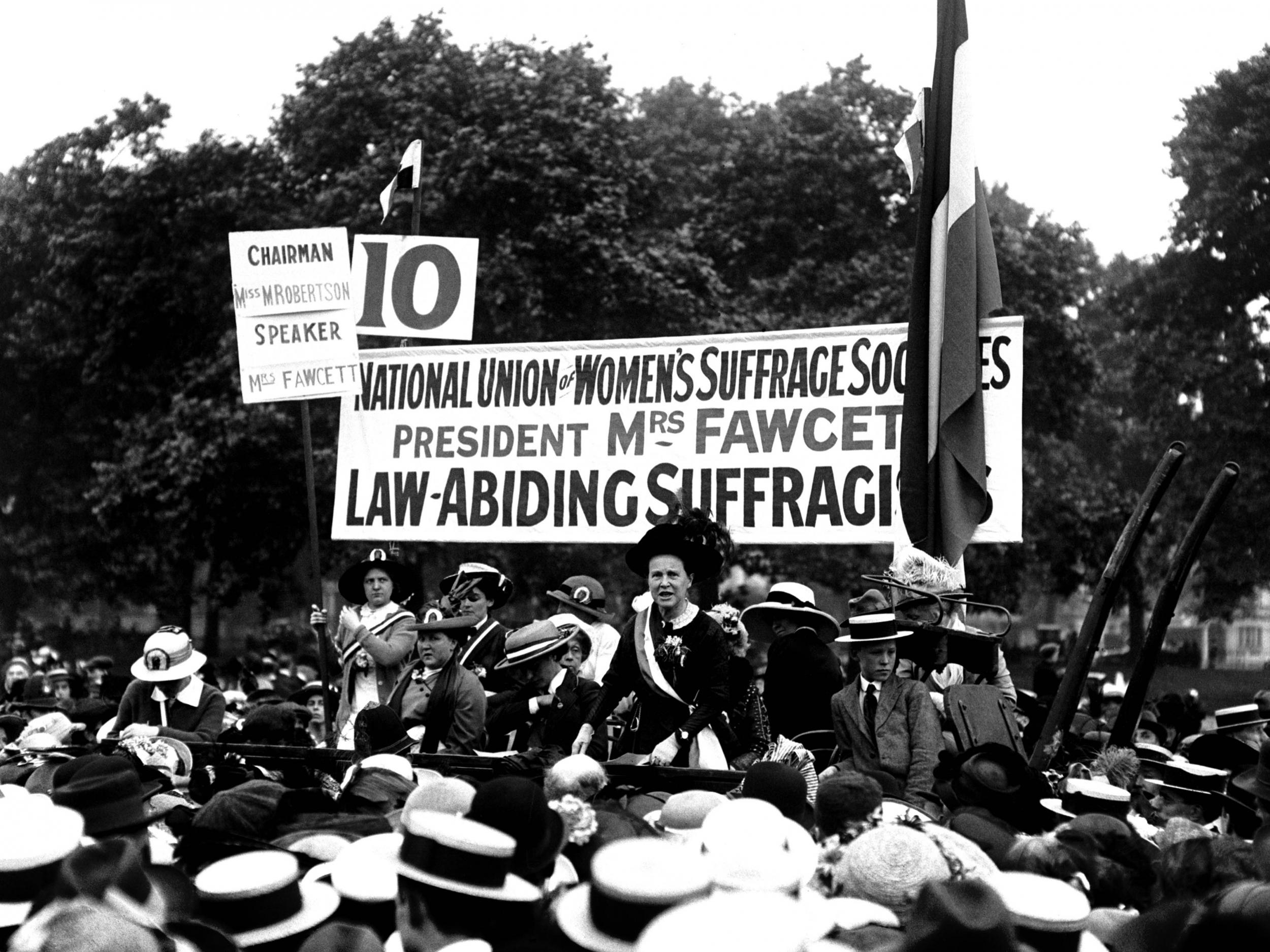 Fawcett speaking at the Suffragist Pilgrimage in Hyde Park, 1913