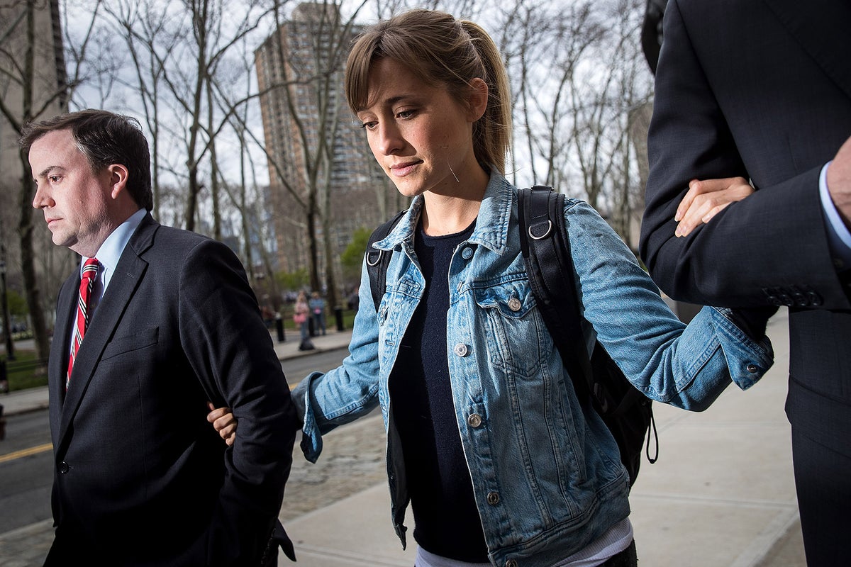 allison-mack-documentary-about-alleged-sex-cult-involving-smallville