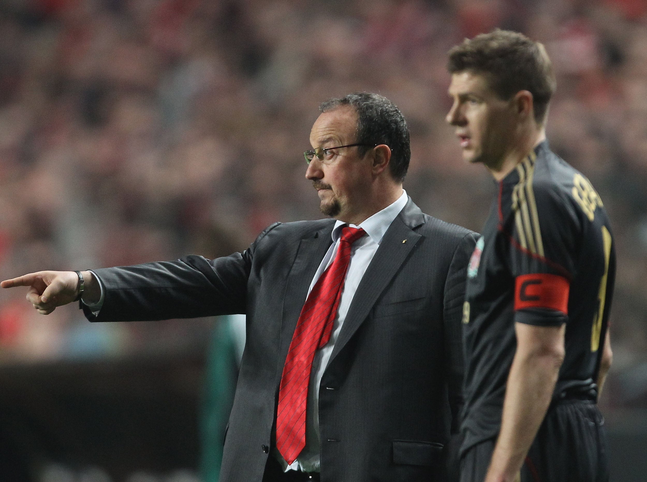 Benitez thinks Gerrard will manage Liverpool one day