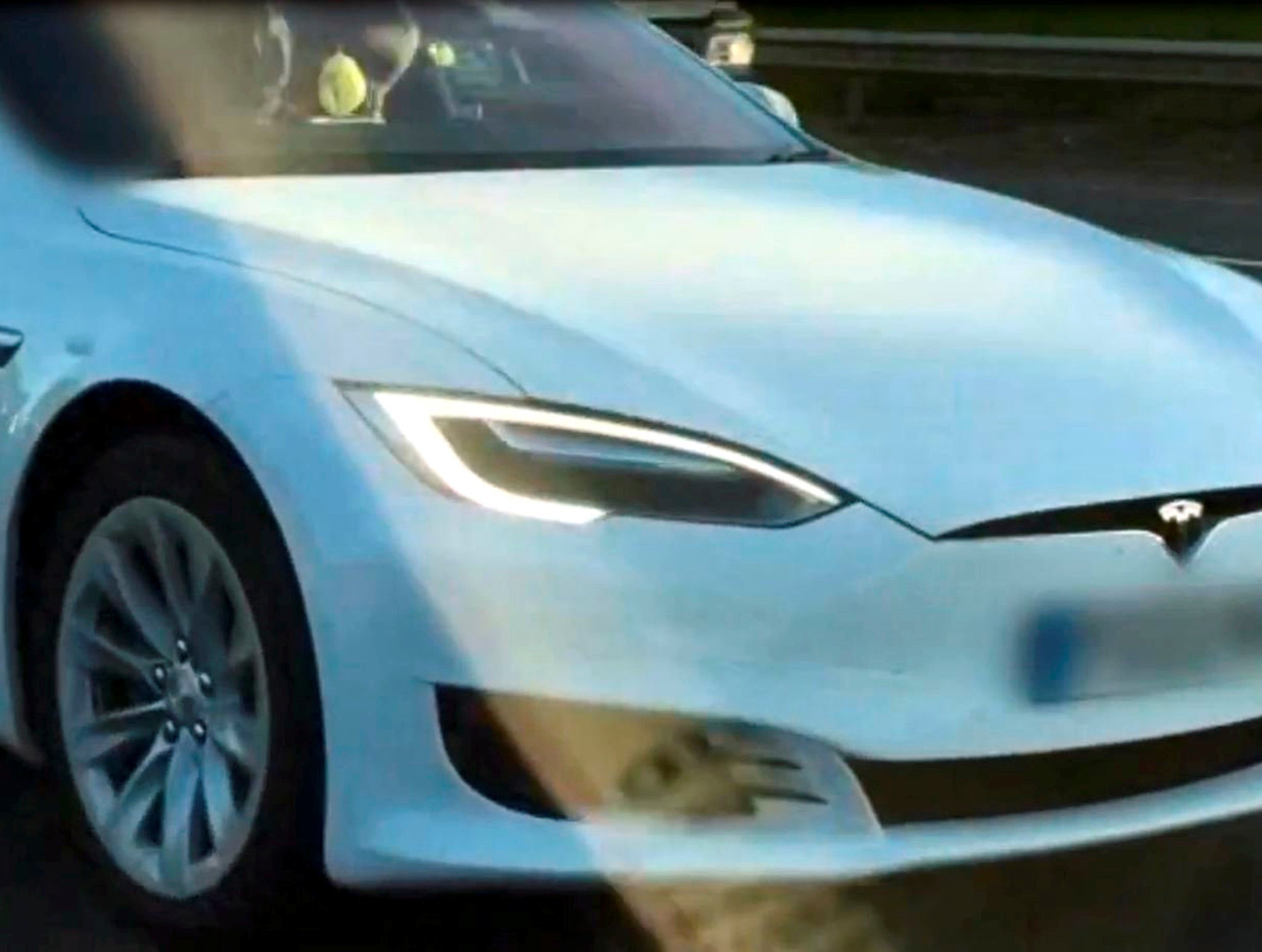 Tesla Autopilot Caused Car To Accelerate Before Fatal Crash