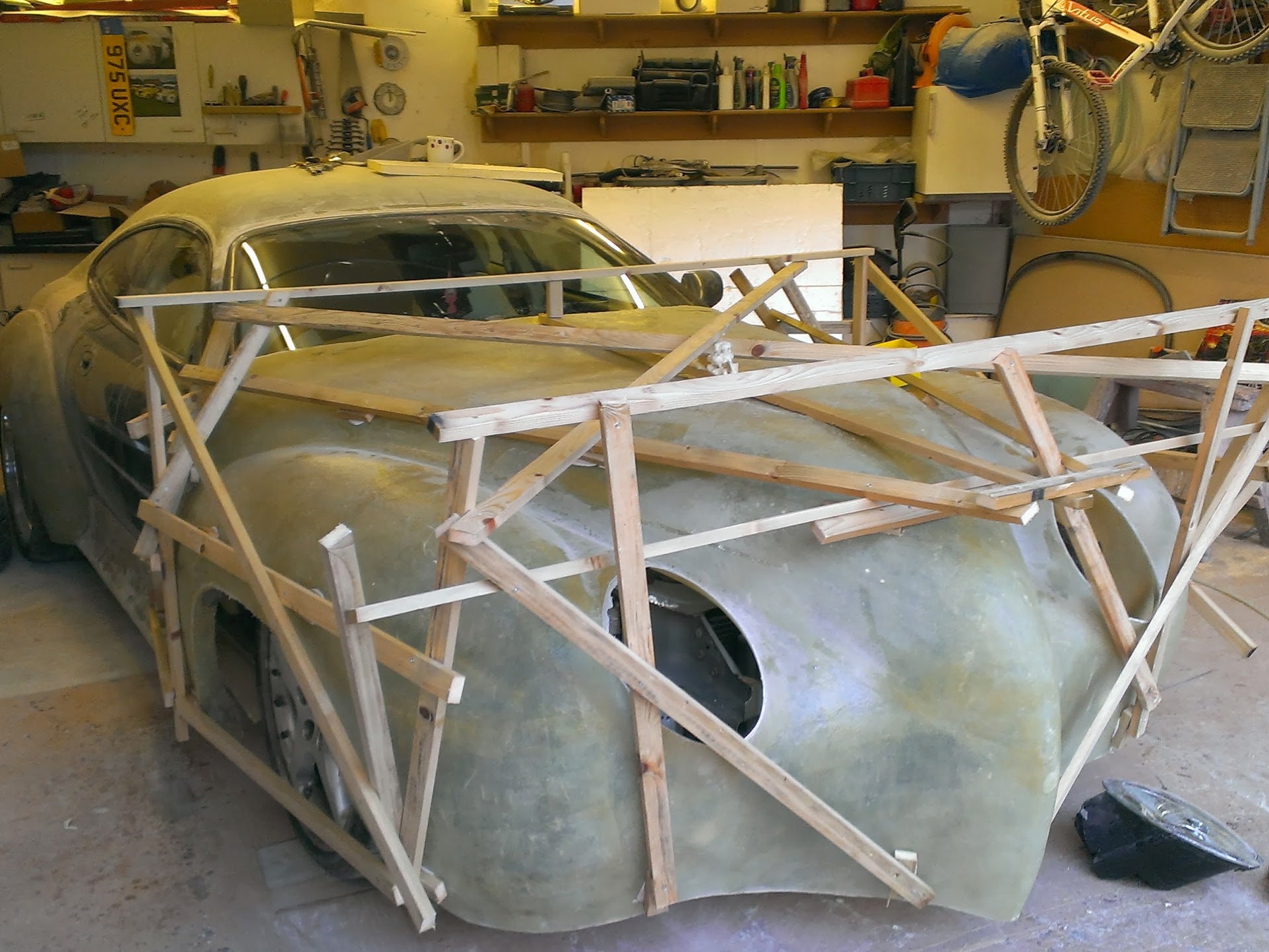 Graham Slater enlisted a friend to help him measure the car’s shape using string lines and create a cardboard template