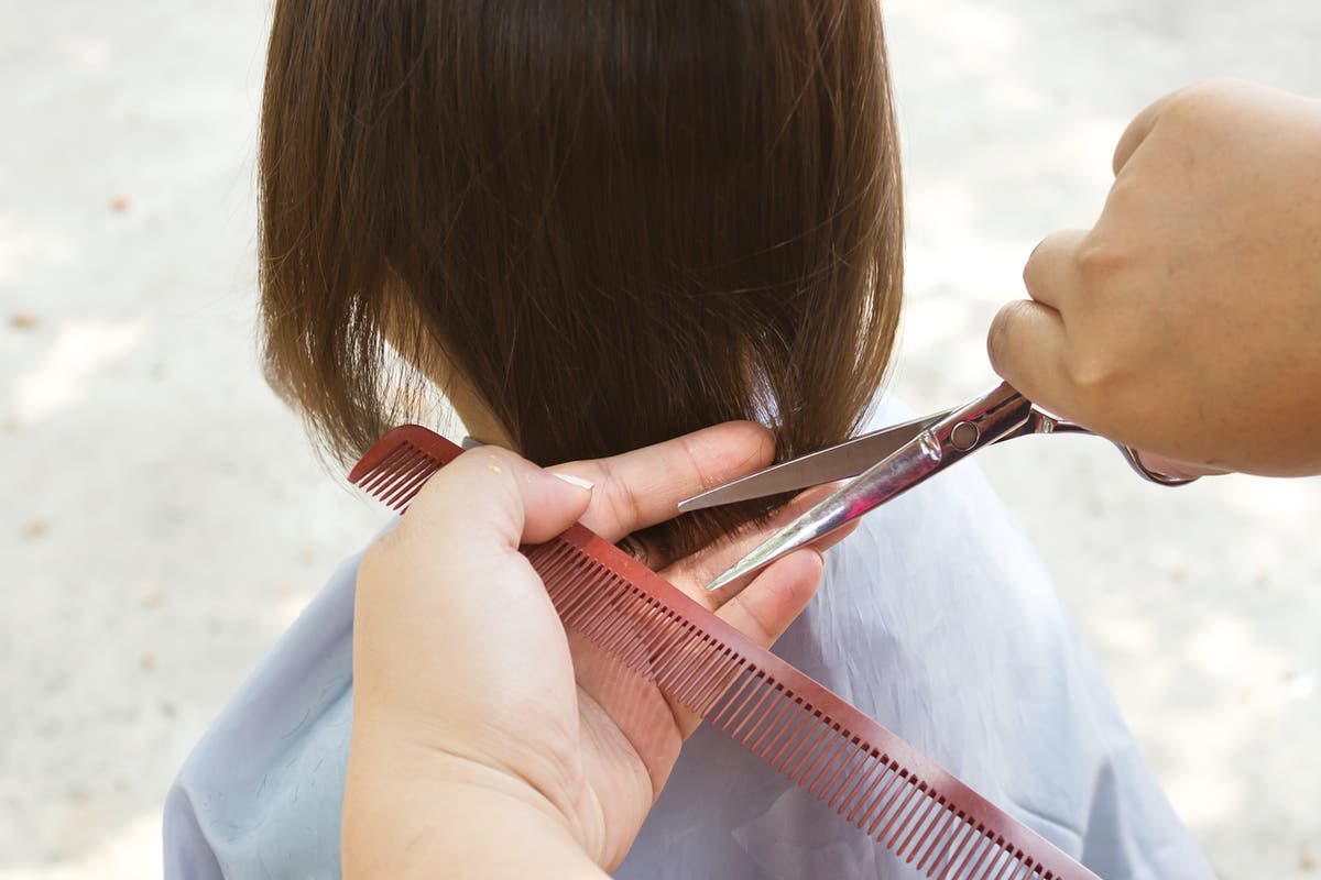 Three-year-old girl left crying after hairdressers refuse to cut her hair  short | The Independent | The Independent