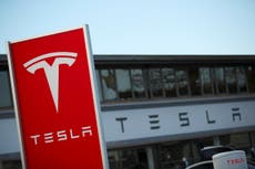 Tesla loses $2bn in value after CEO refuses questions on finances