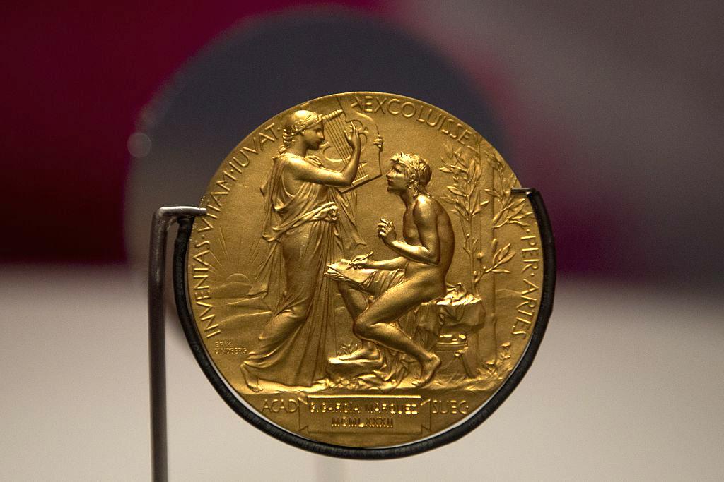 The Nobel Prize gold medal awarded to Colombian writer Gabriel Garcia Marquez is exhibited at the National Library of Colombia in Bogota, on 17 April, 2015.