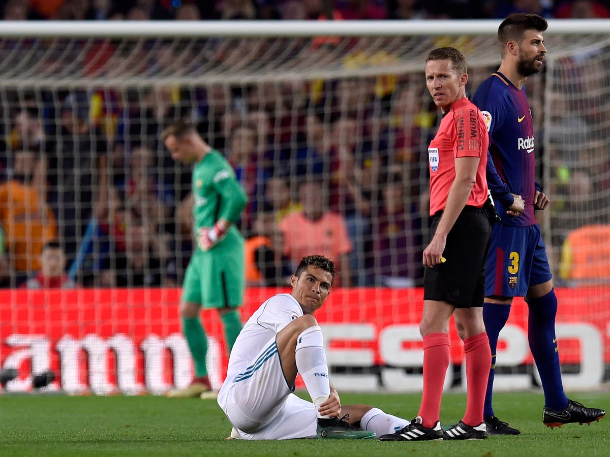 Real Madrid sweat on Cristiano Ronaldo injury as Gareth Bale seals El ...