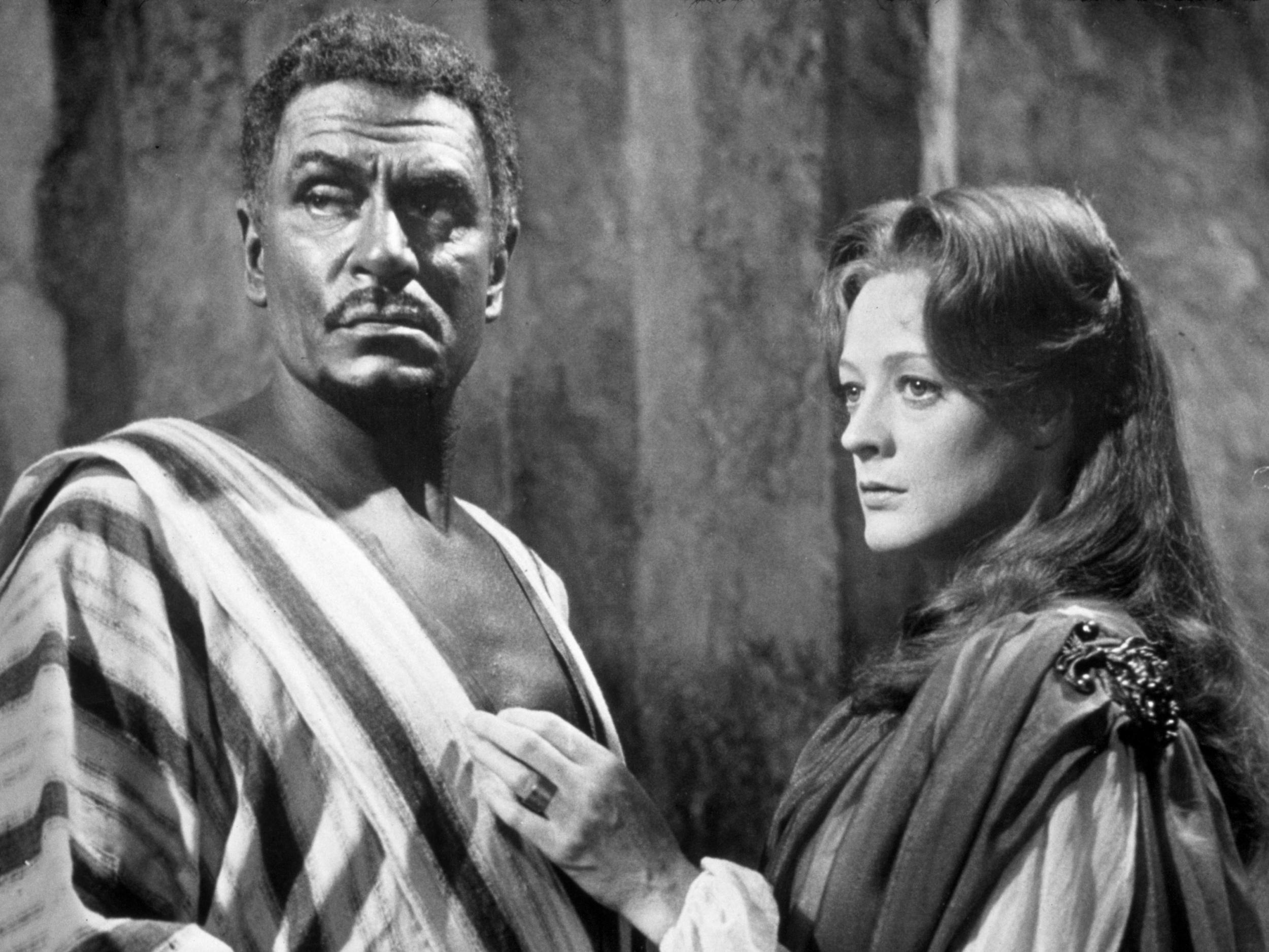 Laurence Olivier and Maggie Smith as the Moor and Desdemona in John Dexter’s 1964 Othello