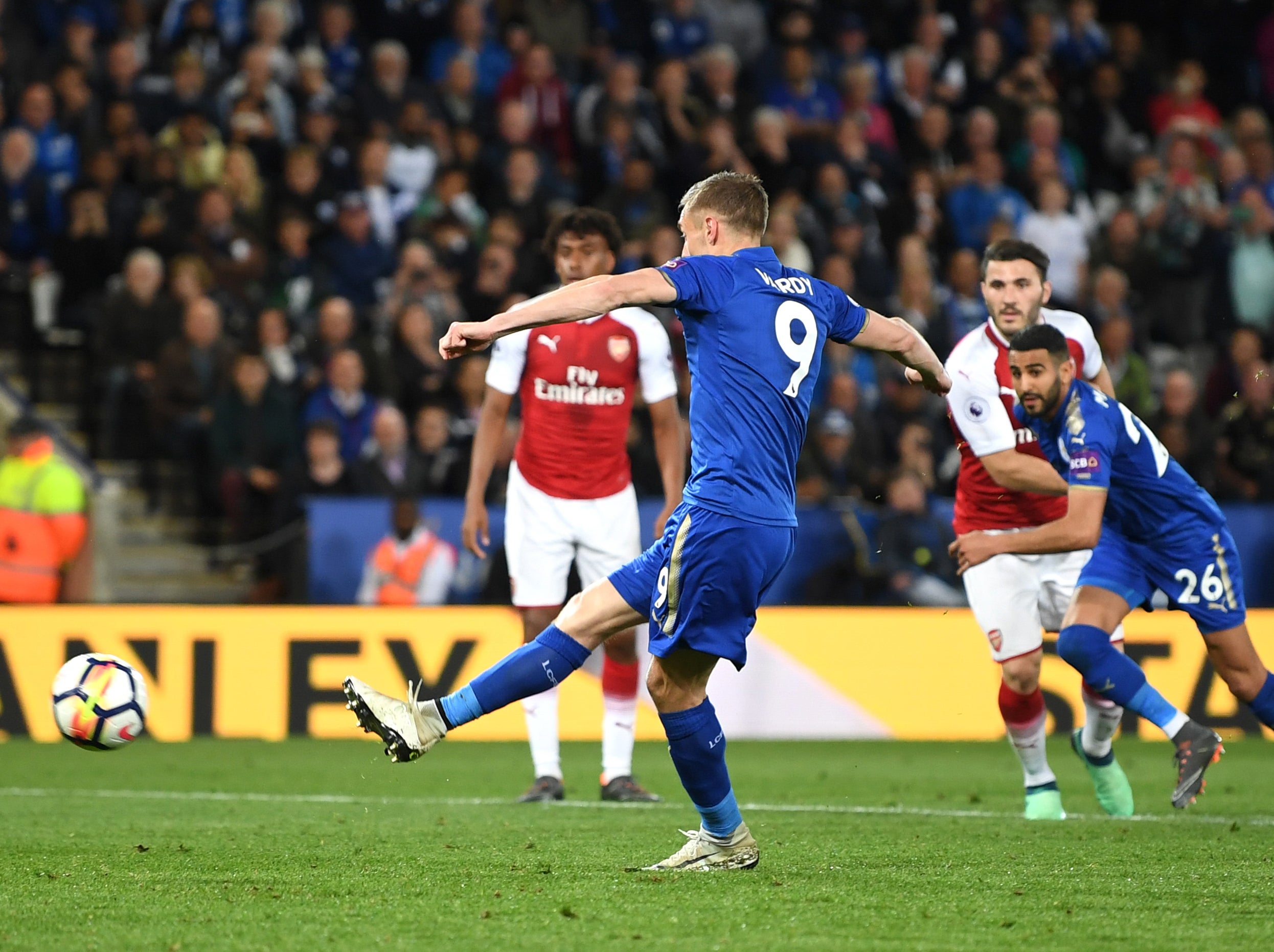 Jamie Vardy made no mistake from the penalty spot