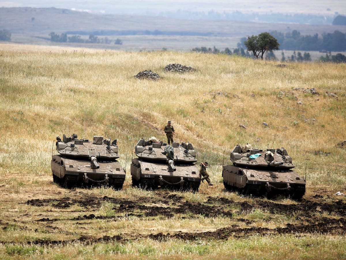 Военные объекты израиля. Израильские войска на Голанских высотах. Ирано российские военные учения.