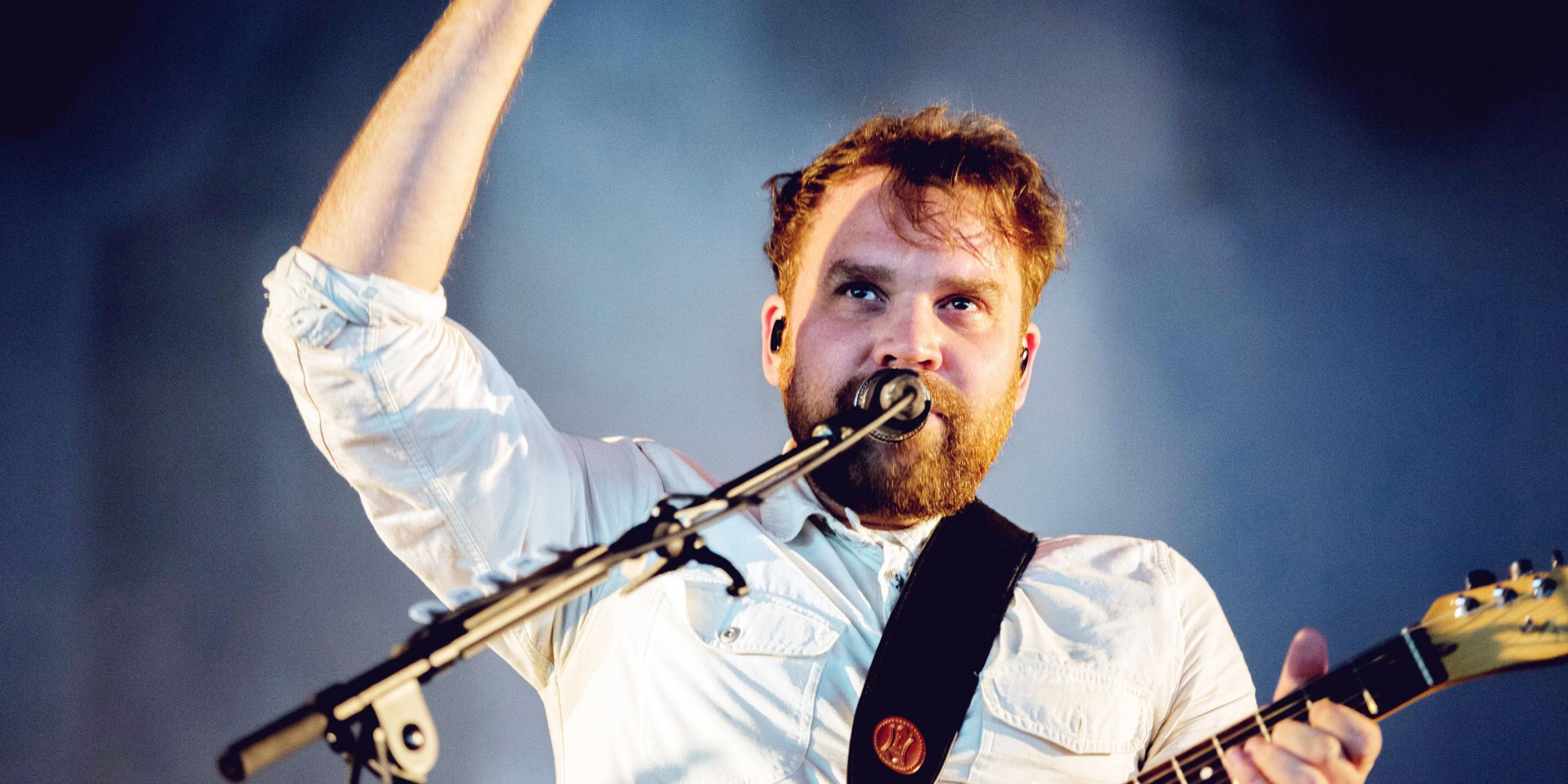 The touching message Scott Hutchison sent a fan who was going through a ...